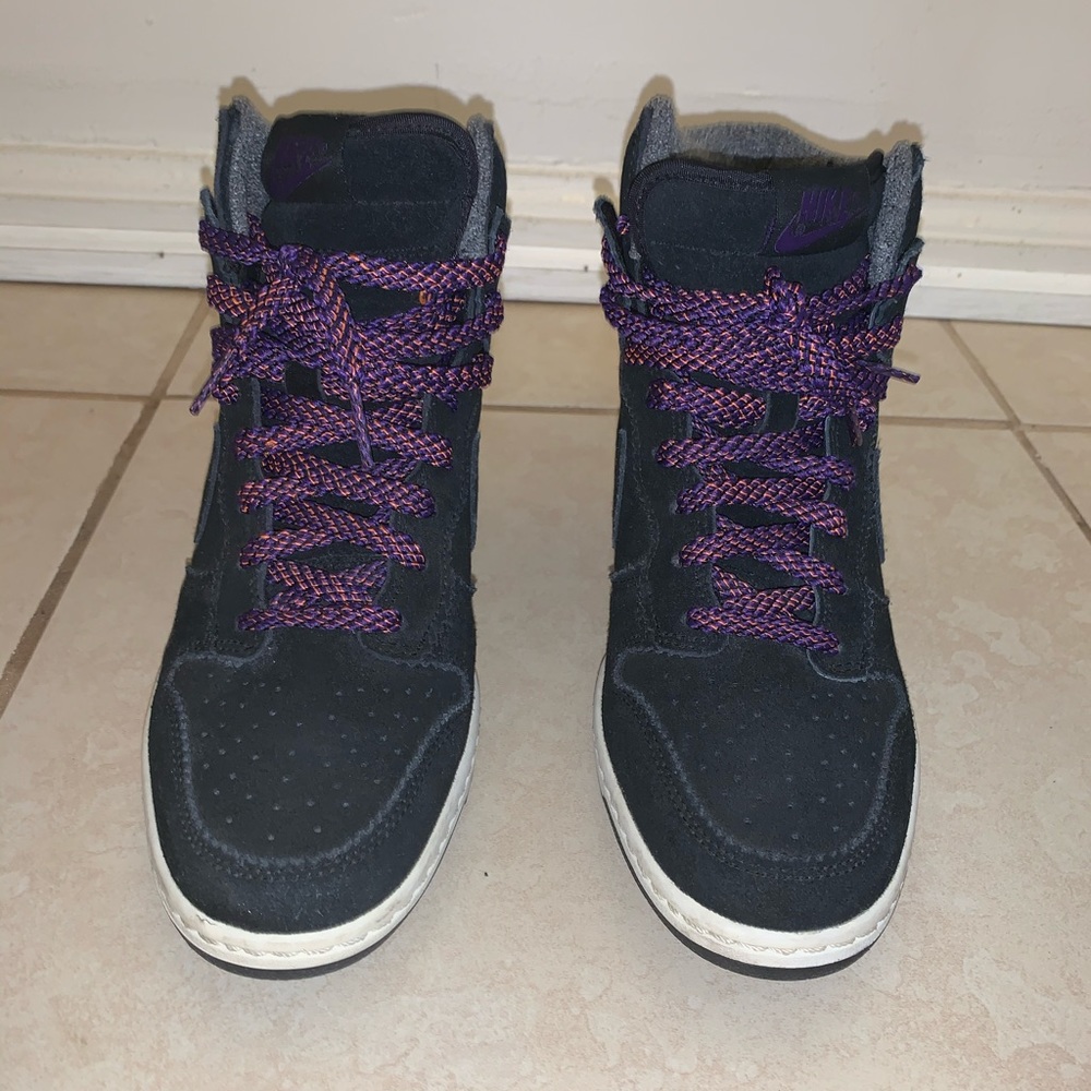 Nike sky hi
